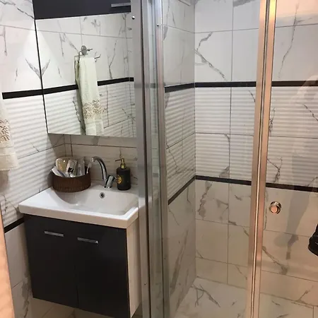 公寓 Happymodernhouse Konforlu Evimiz 马尔马里斯